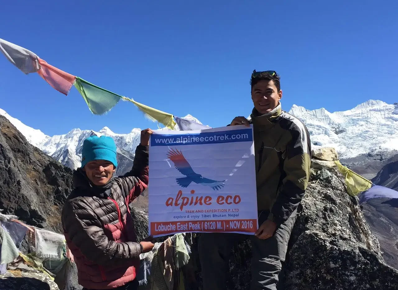 Lobuche East Peak Climbing with Everest Base Camp Trek 