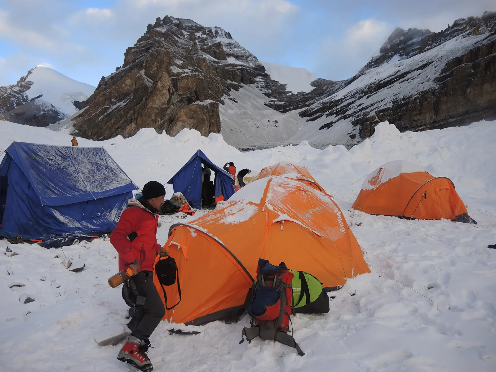 Saribung Peak Expedition (6,387 meters)